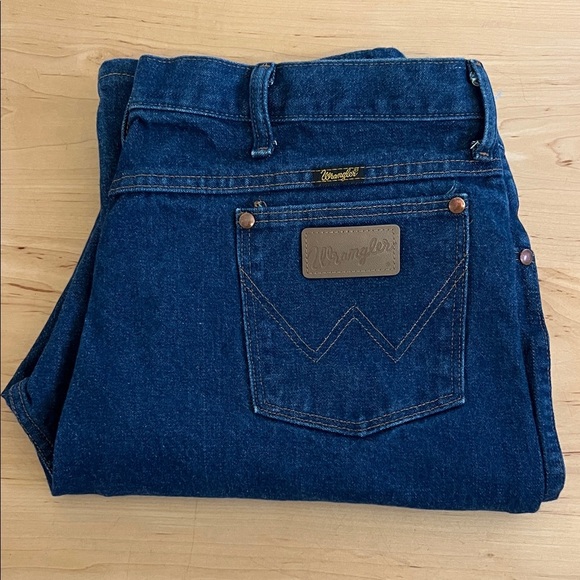 Wrangler Other - Wrangler Dark Blue Denim Jeans 40x32